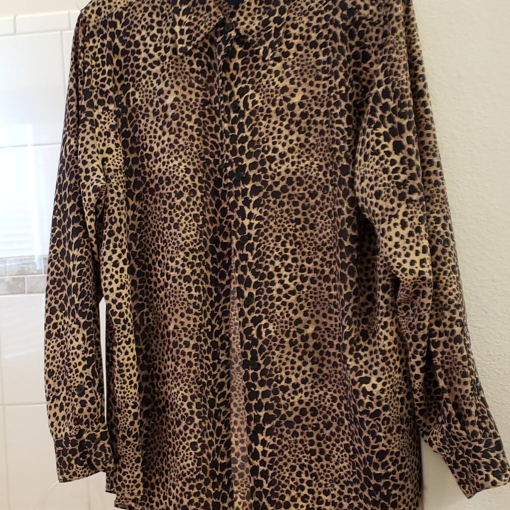 Women's Tops